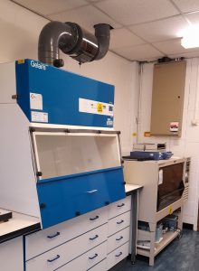 Bacteriology lab safety cabinet